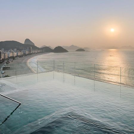 ריו דה ז'ניירו Rio Othon Palace מראה חיצוני תמונה The pool deck of the hotel
